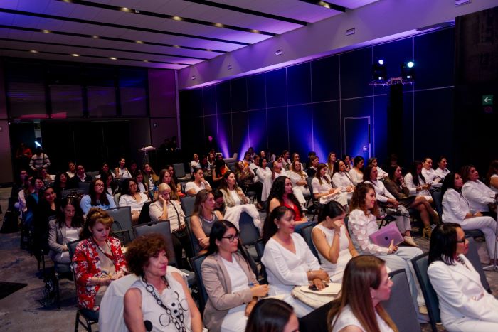 Essence LATAM