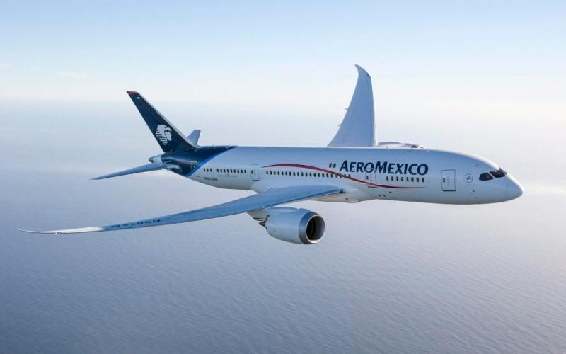 Aeroméxico inicia cancelación de vuelos internacionales