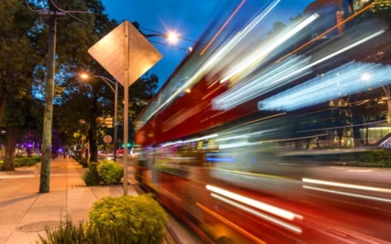 Waze Carpool, ITDP y Urbvan presentan estudio sobre el uso seguro del transporte urbano