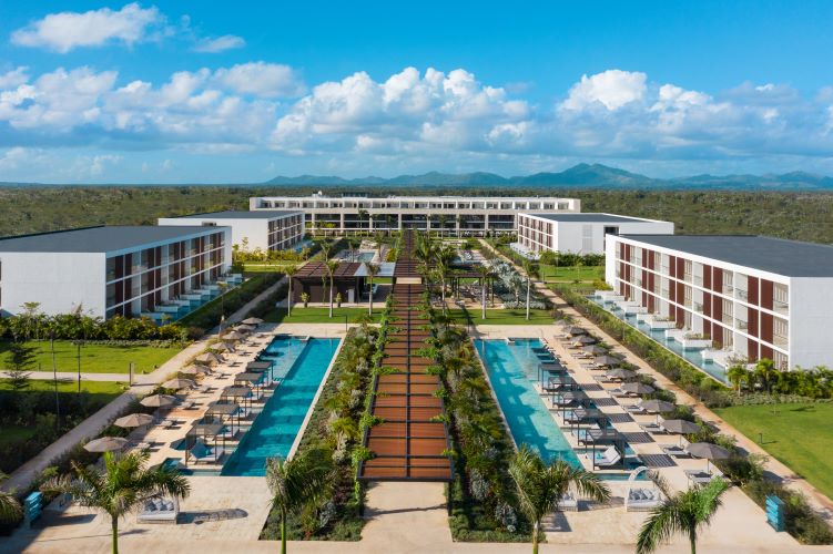 Live Aqua Beach Resort Punta Cana sede del World Meetings Forum Summit 2021